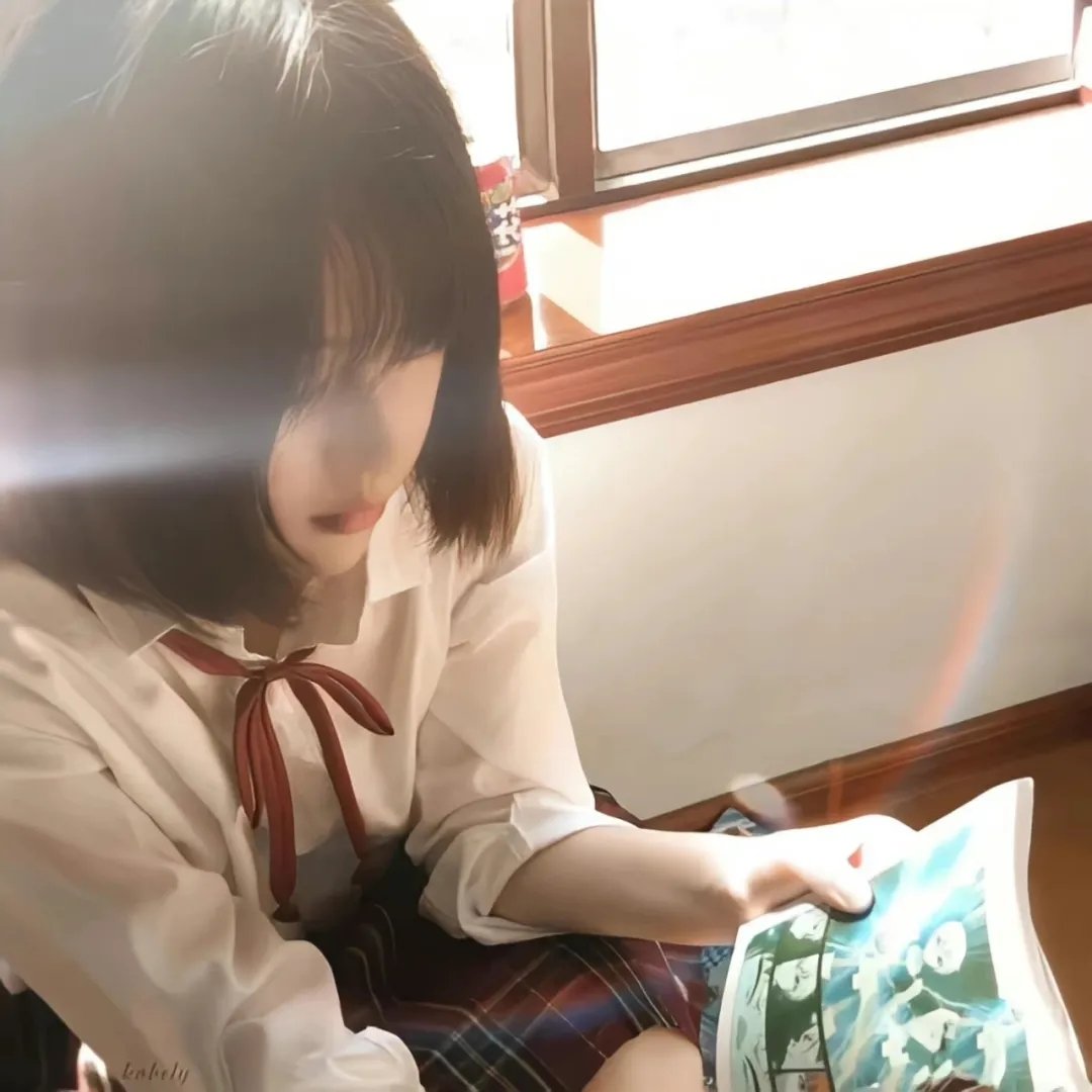 桃花含露又春风