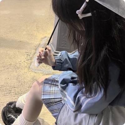 无言的山丘
